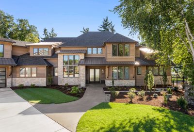 Bring Back The Charm and Character of Your Home By Getting Professional Wood Siding Repair